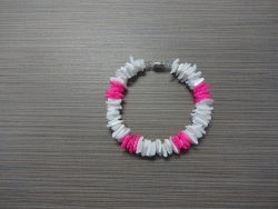 B-8969 - White & Neon Pink Chip Shell Bracelet