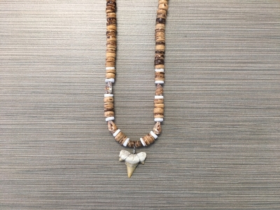 SN-8151    Shark Tooth Neckace w/ Tiger Nassa, White Clam & Brown Coco 8mm
