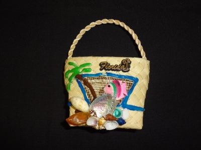 3167 - Raffia Bag Magnet - Natural Color