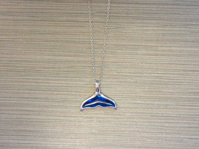 N-8595 - Abalone Whale Tail Pendant Necklace on Chain 